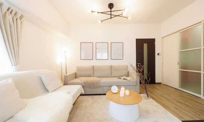 Namba Apartment | Baggage OK!Clean, Comfy bed Stay- Dotombori Haven
