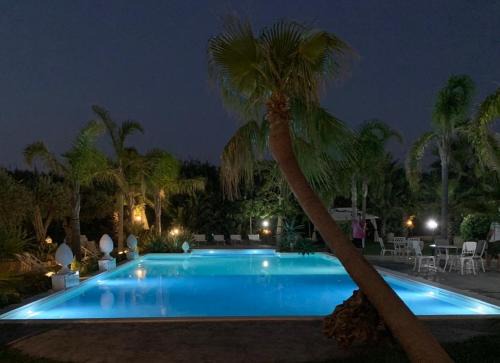 Marsala Bed & Breakfast | Beautiful Baglio Isolalunga with Pool and Ocean Views