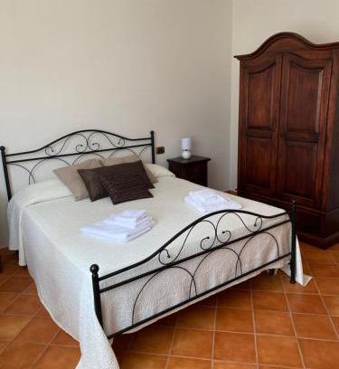 Montallegro House | Cozy Baglio Quadrone Monte Suso: Family & Pet Friendly Stay