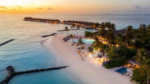 Maagau Island Resort | Indulgent Baglioni Resort Maldives - All-Inclusive Getaway