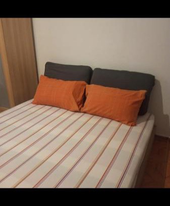 Guzelbahce House | Comfortable Bahçeli Room with Pet & Child-Friendly Options