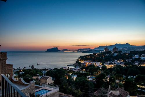 El Portet Apartment | Relax at BAHÍA DE EL PORTET - A 4-Star Family Retreat