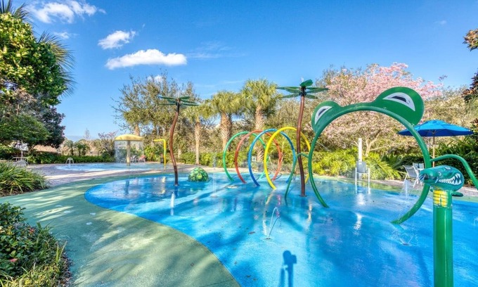 Bahama Bay Apartment | Discover Bahama Bay Condos: Ocean View & Family Amenities