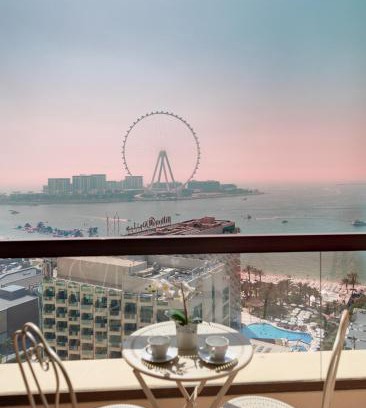 Dubai Marina Apartment | Sea View Bahar Apartments at JBR by Happy Season