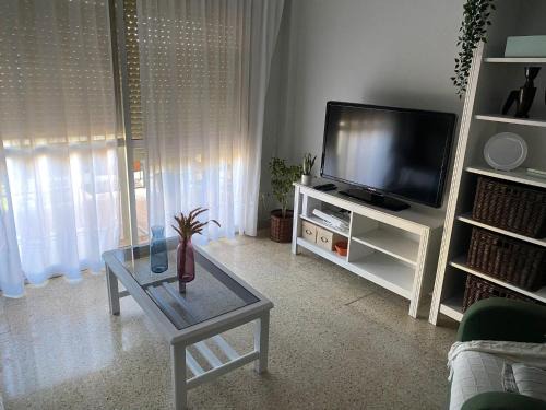 Algeciras Apartment | Family-Friendly Getaway at Bahia de Algeciras Hotel