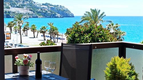 La Herradura Apartment | Experience Bahia Deluxe: 4-Star with Oceanfront Pool
