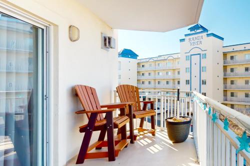 Ocean City Apartment | Family-Friendly Bahia Vista II 304 with Pool Access