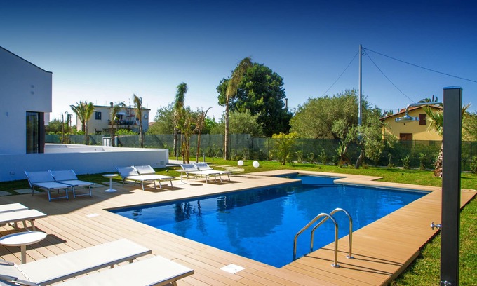 Mazzaforno House | Experience Baia degli Ulivi with Oceanfront Amenities