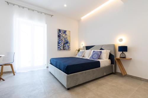 Bacoli Hotel | Stunning Baia Flegrea Meublè with Oceanfront Views