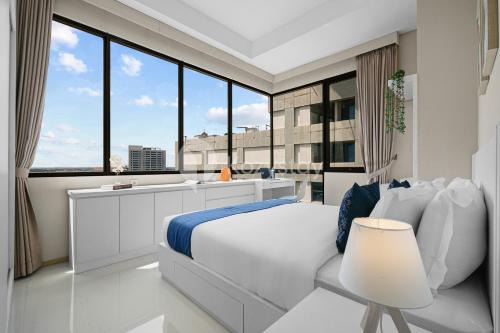 Mampang Prapatan Apartment | Experience Family-Friendly Comfort at Baile by Kozystay
