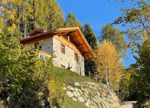 Monclassico Bed & Breakfast | Oceanfront Getaway at Baita Bertolini: Guest Rated 9.6