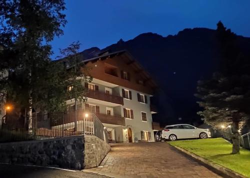 Premadio Apartment | Pet-Friendly Retreat at Baita de Ciano - Rated 9/10!