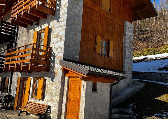 Strigno Ski Chalet | Family-Friendly Baita Gegia: Top Rated with Kitchen Access
