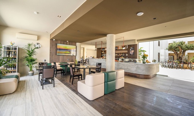 Marsala Hotel | Eco-Friendly Baitan Hotel: Guest Rated 9.8 with Spa & Dining