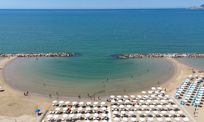 Gianola Hotel | Relax at Bajamar Beach Hotel with Family-Friendly Amenities