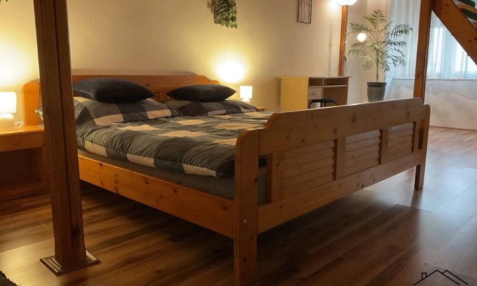 Debrecen Apartment | Inviting Bajcsy 6 Apartment in Debrecen's Heart