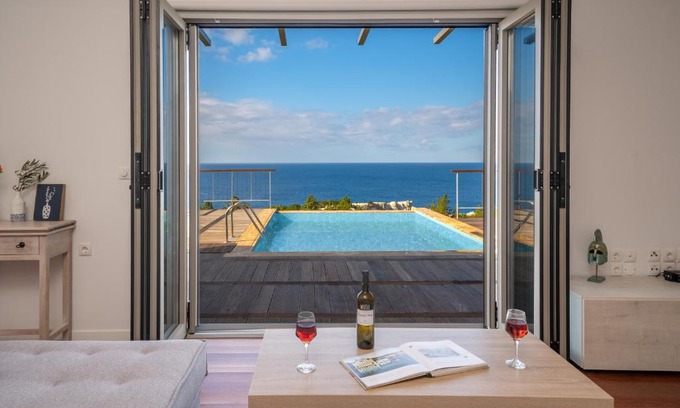 Fiskardo Villa | Baklava Villa: Guest Rated 9.7 with Pool & Breakfast