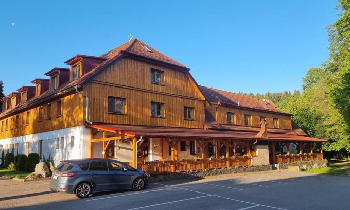 Radesin Hotel | Discover Balónový Hotel & Pivovar Radešín - Guest Rated 9/10