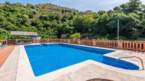Sayalonga House | Relaxing Getaway at Balcón del Río Sayalonga with Pool