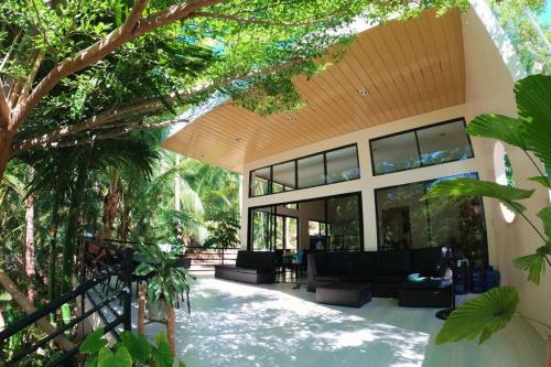 San Francisco Island House | Relax at Balcon - Your Cozy Camotes Island Retreat