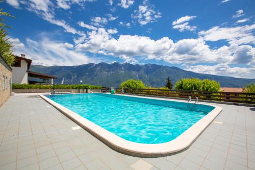Pregasio Apartment | Balcone sul Lago
