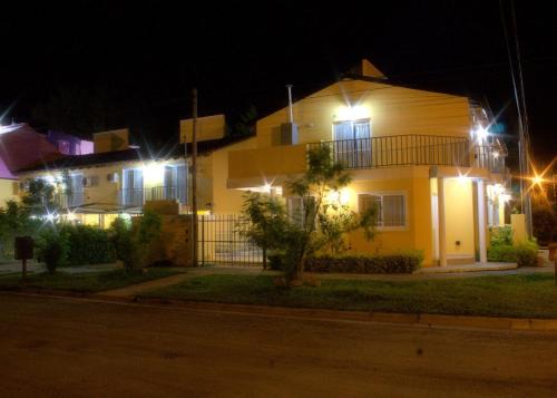 Colon Apartment | Discover Balcones del Pilar: Top-Rated with Pool & Breakfast