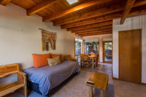 Angostura Cabin | Family-Friendly Retreat at Balcones del Sayhueque