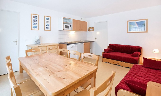 Termignon Apartment | Cozy Balcons G 013: Ideal for Families Near Vanoise Park
