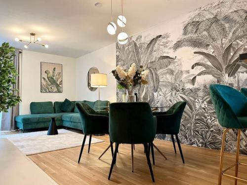 Simmering Apartment | Balcony Apartment Near City Center - Family-Friendly Stay