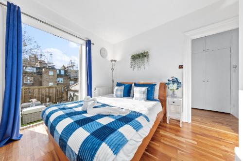West Kensington Apartment | Stylish 1 Bedroom Flat in Central London Near Hyde Park