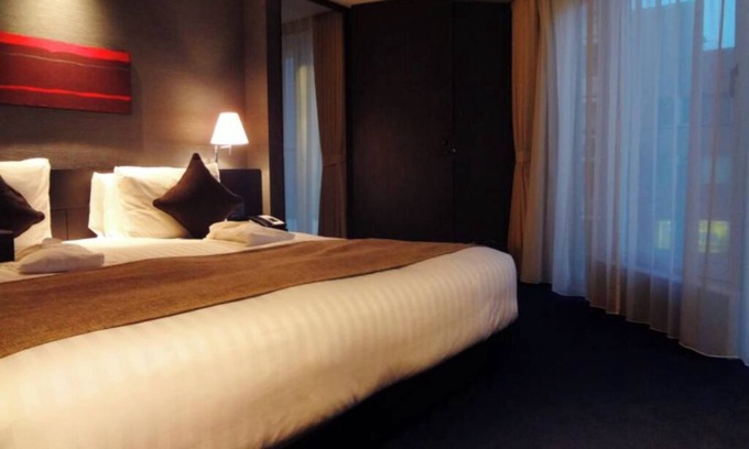 Nishiasakusa Hotel | Balcony King Suite hotel in amazing Taito City with AC, fitness room, WiFi