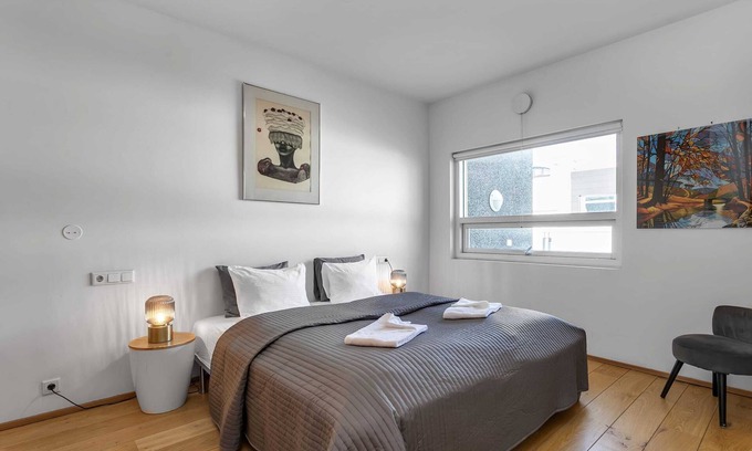 Hliðar Apartment | Explore Baldursbra: 1BR Downtown Reykjavik with Free Parking