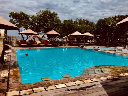 Tukad Mungga Hotel | Discover Bali Taman Beach Resort & Spa: 4-Star Oceanfront Retreat
