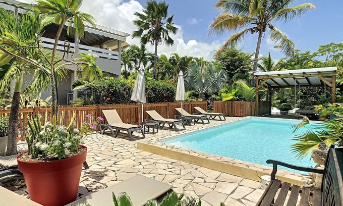 Sainte-Anne Apartment | Discover Villa Malaka Sainte-Anne with Oceanfront Escape