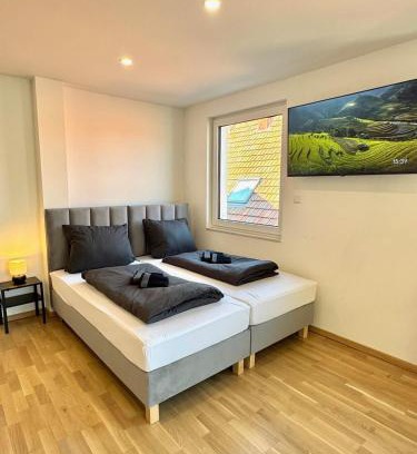 Neureut Sudlicher Teil Apartment | Balkonliebe Karlsruhe - Waschmaschine, Stellplatz, Balkon, Regendusche