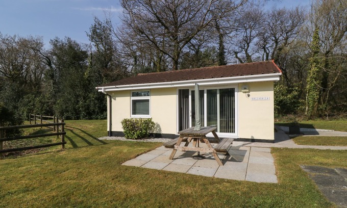 Liskeard Cottage | Ballasalla: Pet-Friendly Country Cottage in Liskeard
