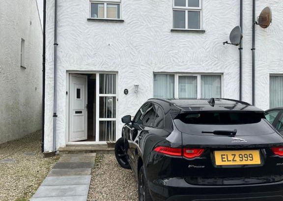 Ballycastle House | Modern Strand Cottage in Ballycastle - Family-Friendly Retreat