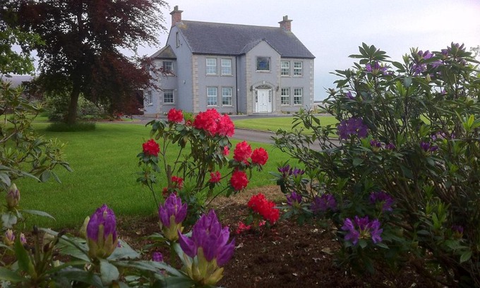 Antrim Bed & Breakfast | Impeccable Ballyharvey B&B: Rated 10/10 & Family-Friendly