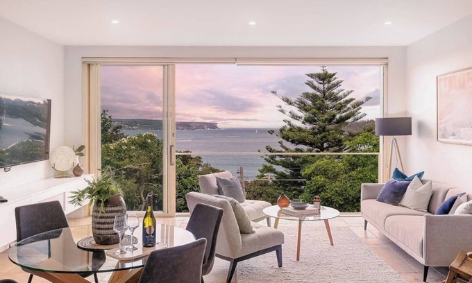 Mosman Apartment | Exceptional Balmoral Bliss with Iconic Sydney Views