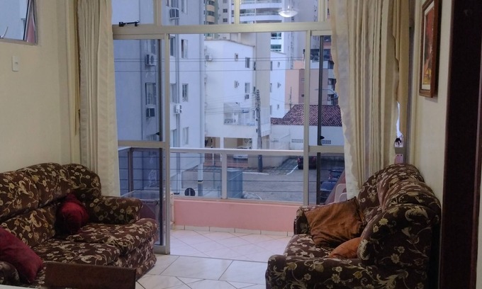 Centro Apartment | Ideal Stay in Balneario Camboriu Near Shopping & Oceanfront