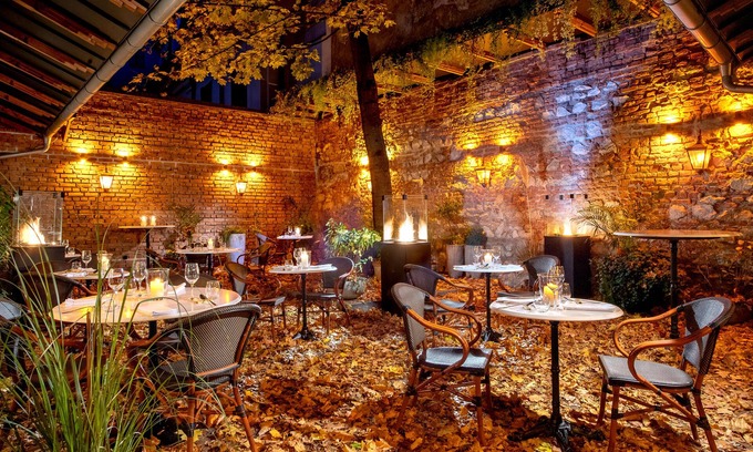 City Centre Hotel | Elegant Balthazar Design Hotel: Guest Rated 9.8/10