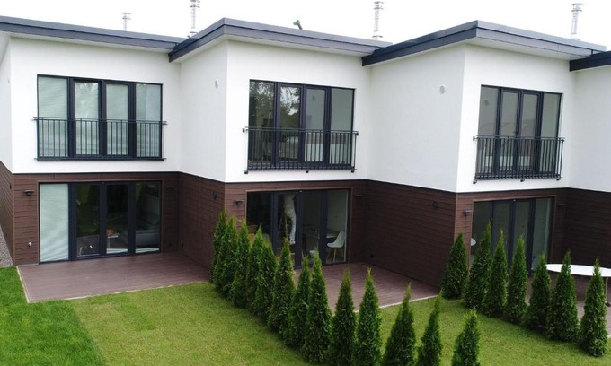 Damp House | Discover Baltic Village: Family & Pet-Friendly Retreat