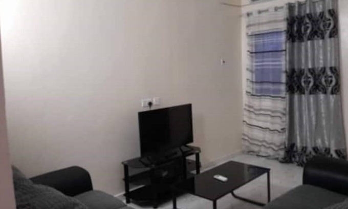 West Coast Division House | Family-Friendly Stay at Bambino Guest House Awaits You