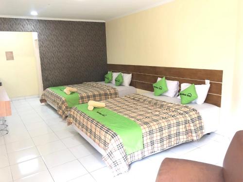 Bandar Lampung Hotel | Cozy Bamboe Inn 2 Homestay with Breakfast & Family Amenities