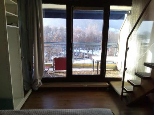 Bad Urach Apartment | Discover BaMeS BadUrach: Family-Friendly & Highly Rated
