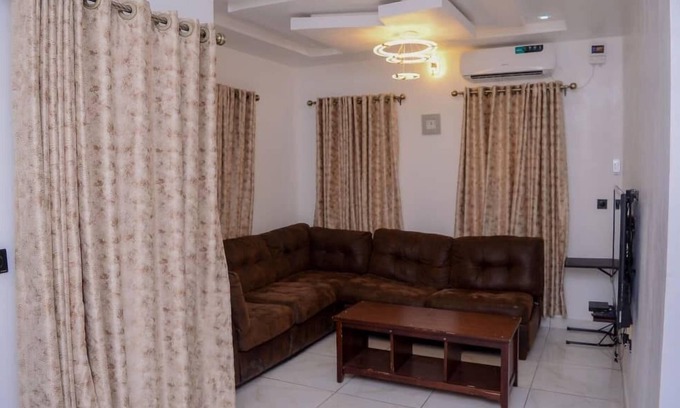 Surulere Apartment | Bamgbose Apartments in Surulere, Lagos Nigeria