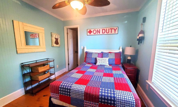 Port St. Joe Cottage | Cozy Ocean View Retreat with Pet-Friendly Amenities