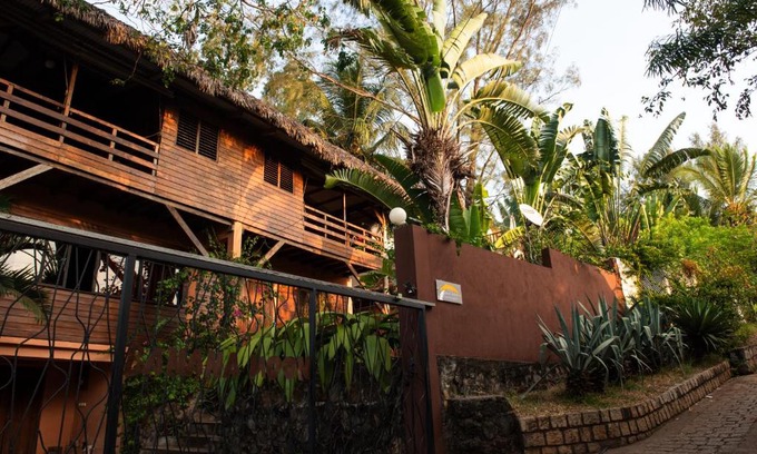 Madirokely Apartment | Relax at Banana Moon - 4-Star Stay with Breakfast Included