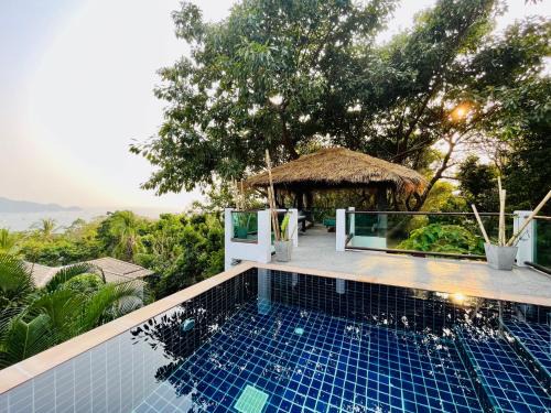 Koh Tao Villa | Elegant Banana Villa Koh Tao with Pool & 9.7/10 Rating