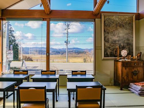 Tokamachi Bed & Breakfast | Discover Comfort at Bandai: Family-Friendly with Hot Tub